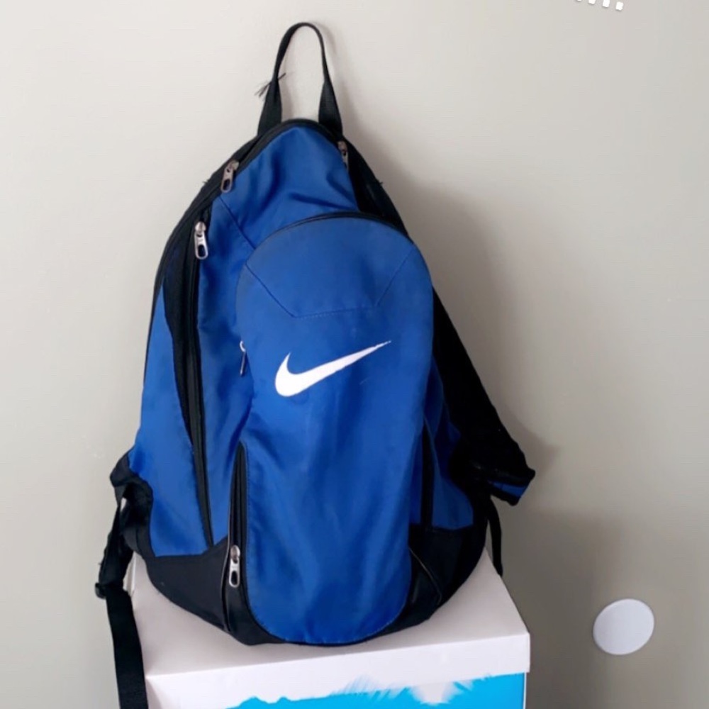 Blue Nike bag